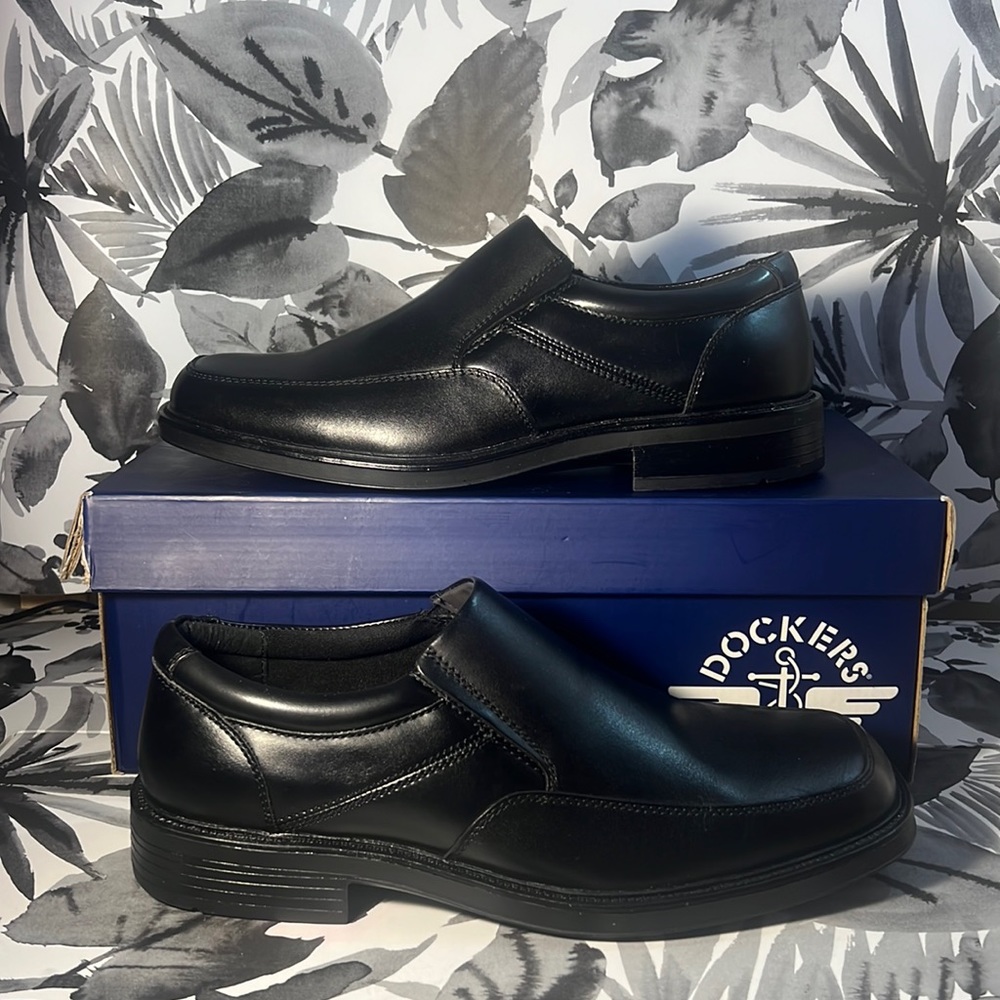 Men’s Black Leather Dockers Est. 1986, Emptor Dress Shoes, Size 9 Medium!